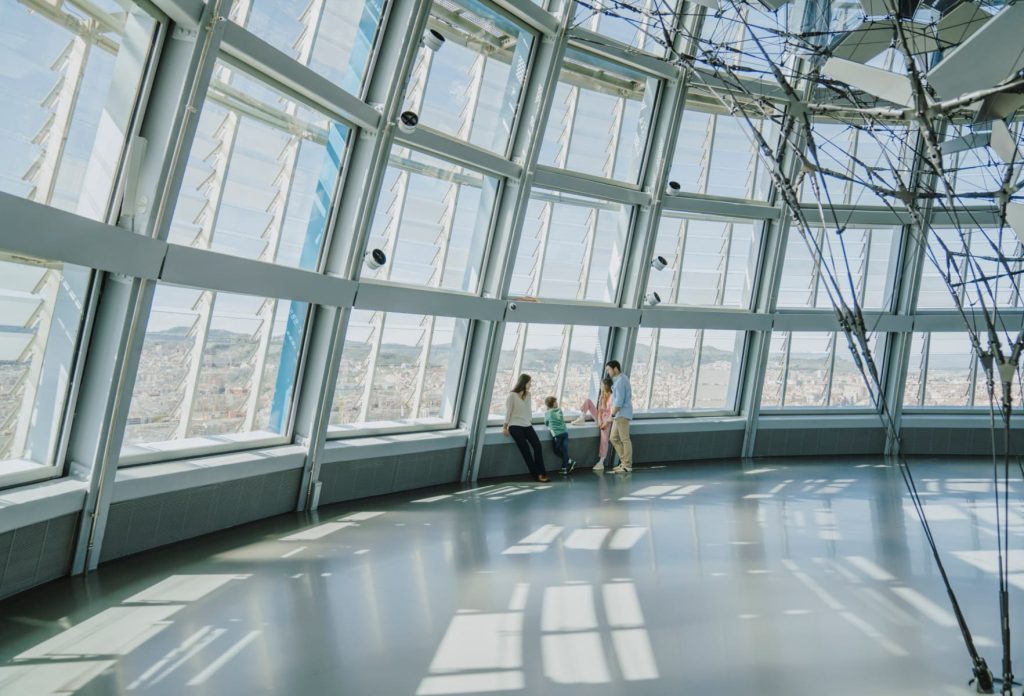 Contempla la mejor vista panorámica de Barcelona en Mirador torre Glòries
