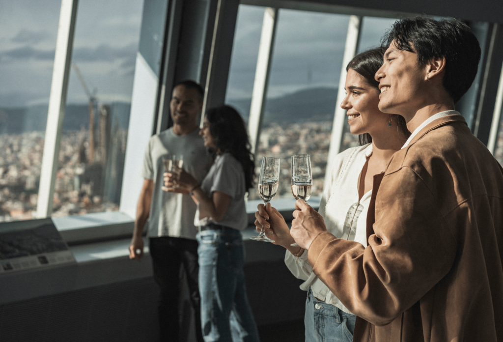 Celebrate Valentine’s Day at Mirador Torre Glòries with a free glass of cava