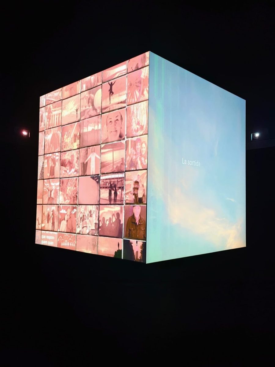 Eventos y <br>visitas Premium 39 Pantalla Cubo